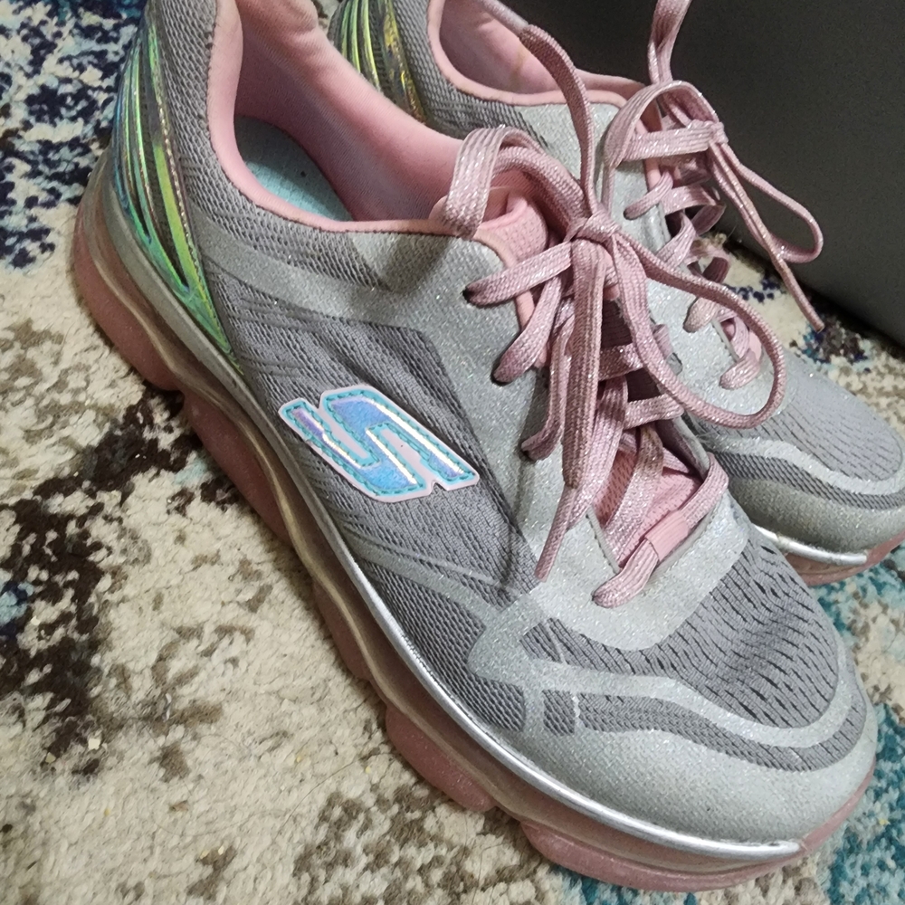 SKECHERS Girls' Skech-Air Radiant Walking Shoes 3Y